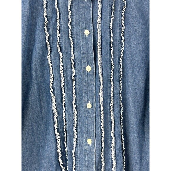 Cabin Creek Womens Button Up Shirt Long Sleeve Ruffle Chambray Sz L 1042E4 - Picture 9 of 10